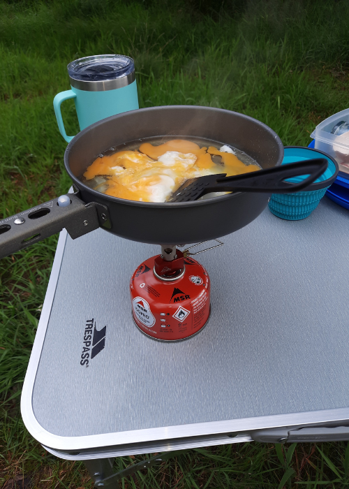OEX Grouppa Frying Pan easily supported by MSR PocketRocket 2