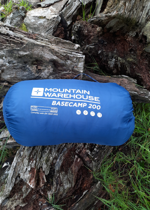 Mountain Warehouse Basecamp 200 in compression sack
