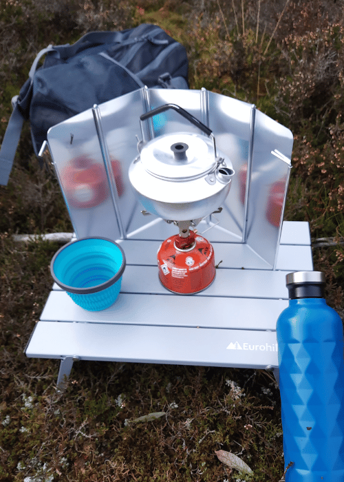 Boiling some tea in the Trangia Kettle using a windshield